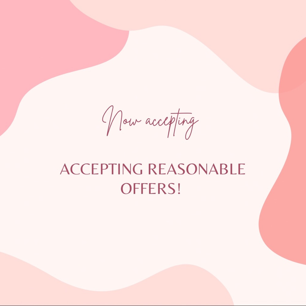 🚨ACCEPTING REASONABLE OFFERS🚨